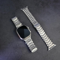 ULTRA 2 SMART WATCH WITH EXTRA STRAP